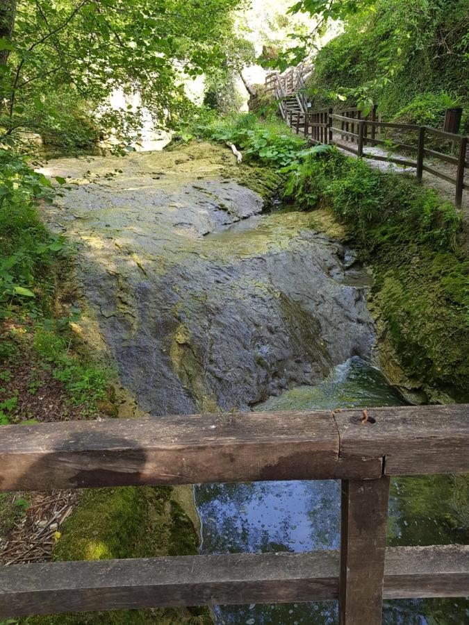 Appartamento Cascate Delle Marmore ภายนอก รูปภาพ
