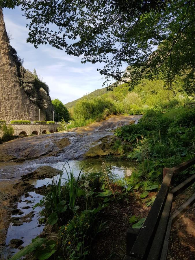 Appartamento Cascate Delle Marmore ภายนอก รูปภาพ